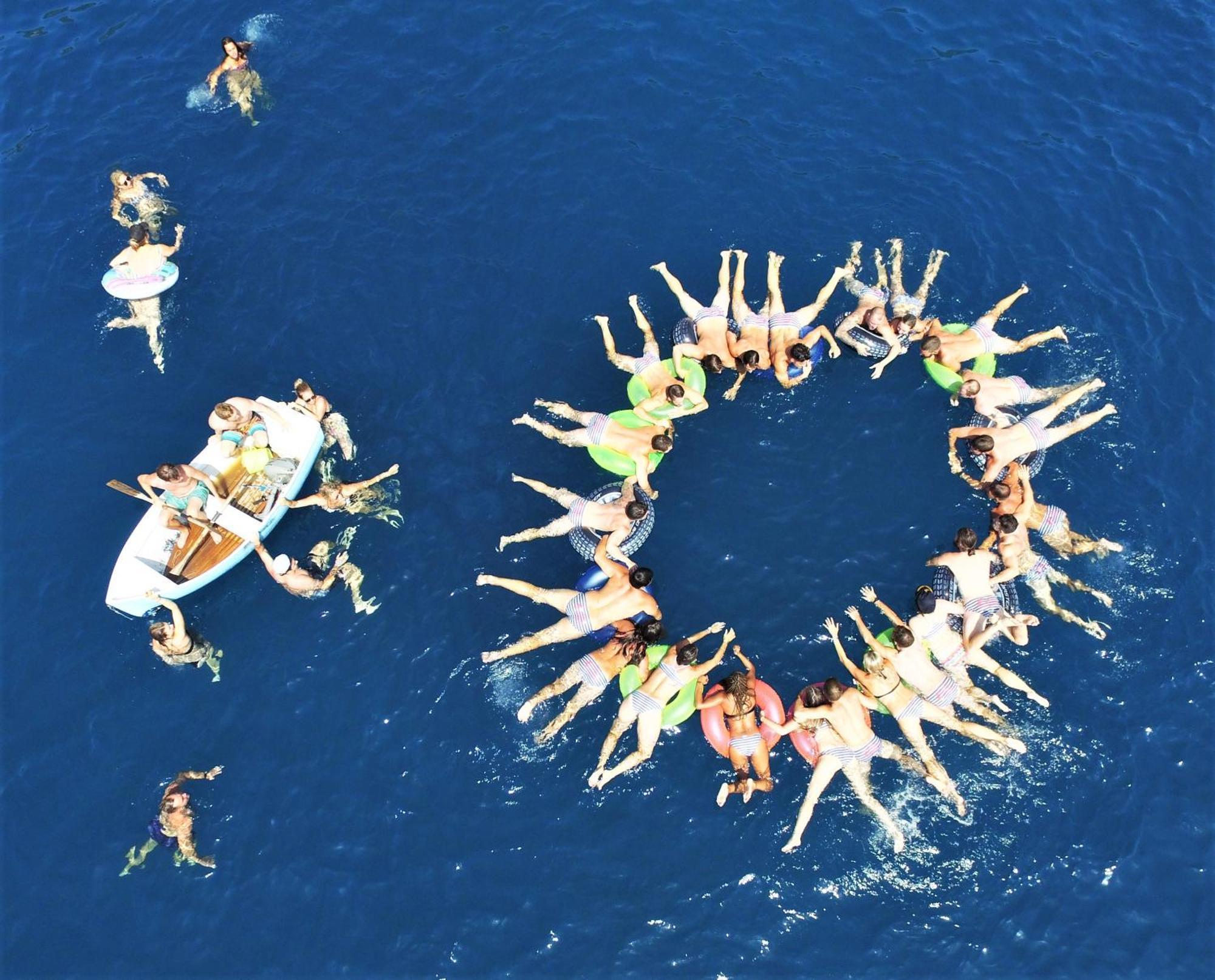 Rhythm Floating Hostel Split Exterior foto