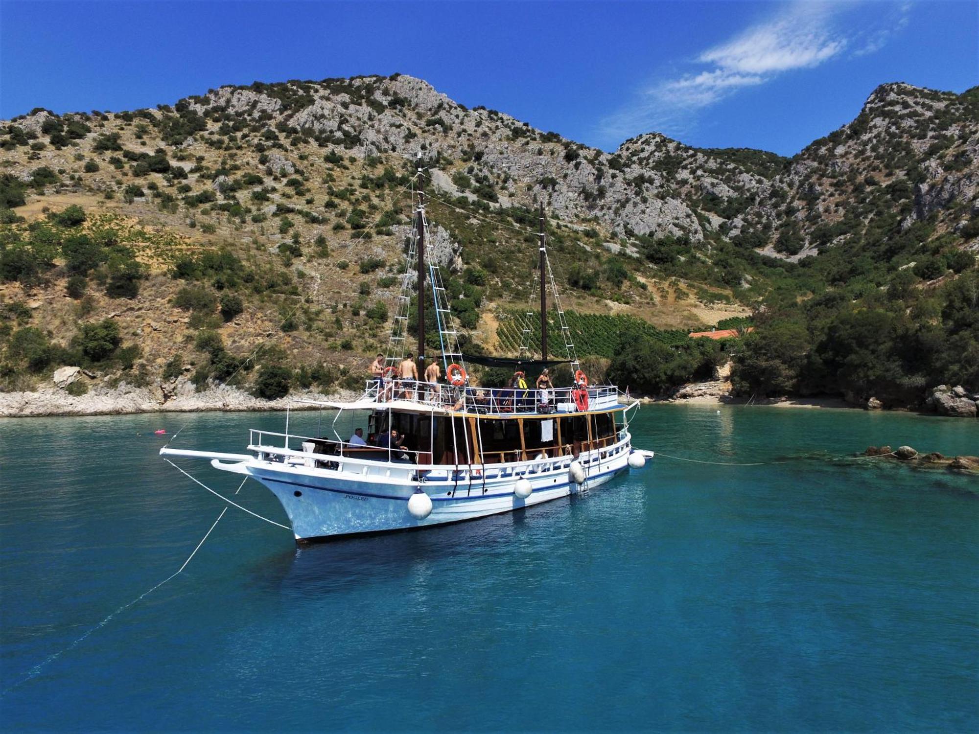 Rhythm Floating Hostel Split Exterior foto